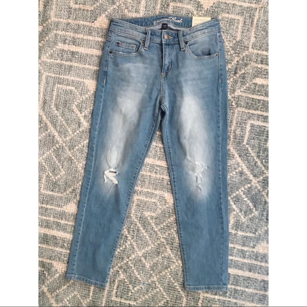 NWT Cropped Boyfriend Jeans